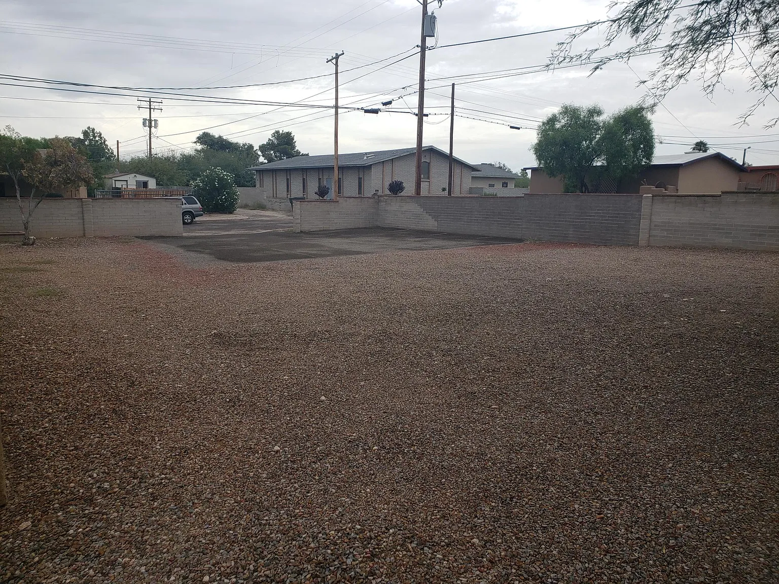 6 bed, 2536 sqft, $4,410 — Photo 3