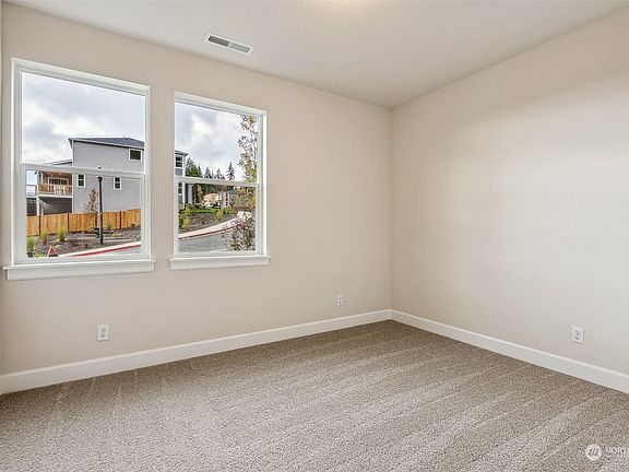 4th image of 10558 Treasure Drive NW #100