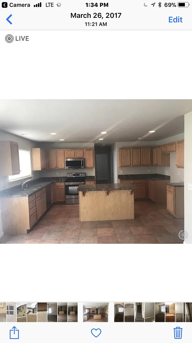 1352 White Bluffs Cir photo 1