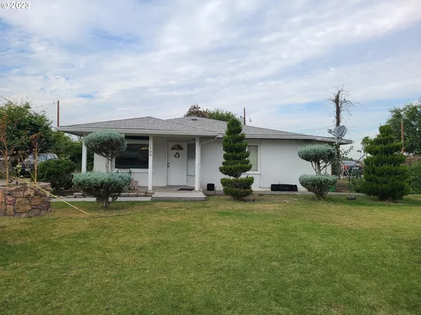 1795 NW 11th St, Hermiston, OR 97838