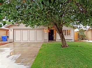 1163 Tempe Dr, Hanford, CA 93230