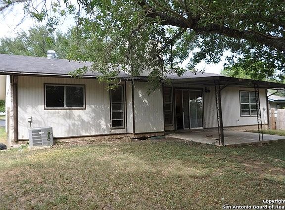 3rd image of 9738 Bay View Dr