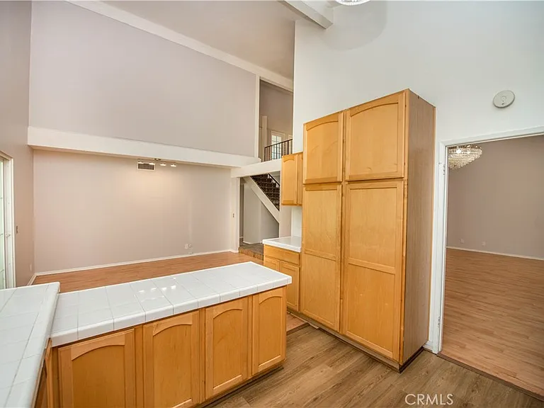 1709 Beechwood Ave — Photo 14