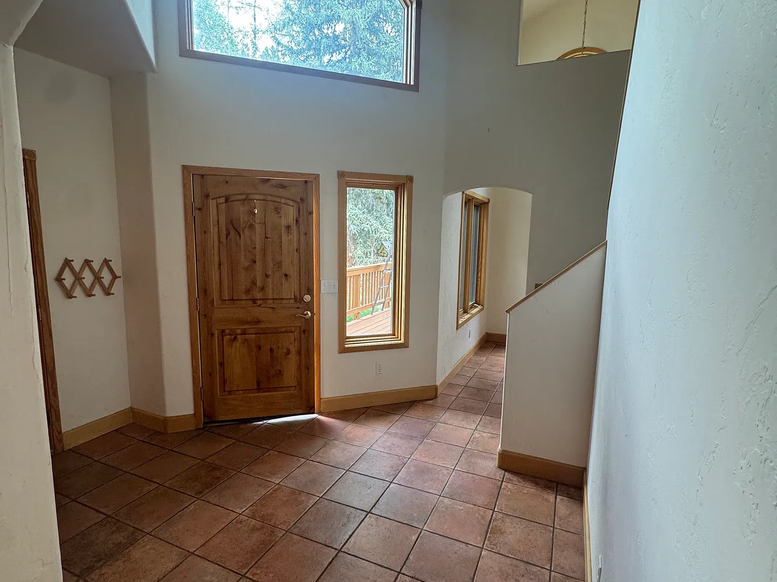 3 bed, 2.5 bath, 1607 sqft, $3,500 — Photo 3