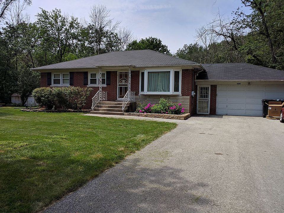 2nd image of 15544 Merrill Ave