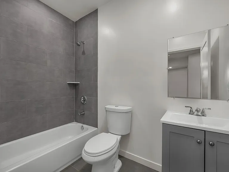 5842 Denver Ave — Photo 23