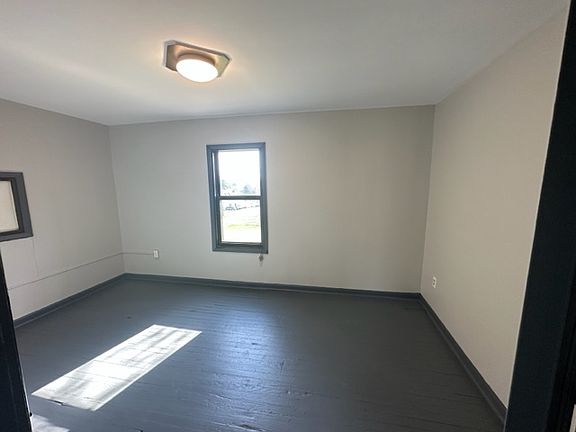 3rd image of 2137 Kensington Ave #1