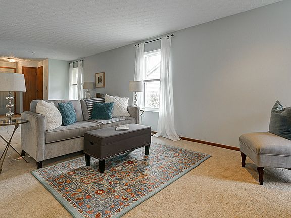 5th image of 5392 Woodville Ct