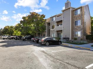 7454 S Alkire St APT 301, Littleton, CO 80127