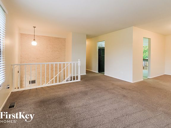 3rd image of 7437 W Hickory Creek Dr