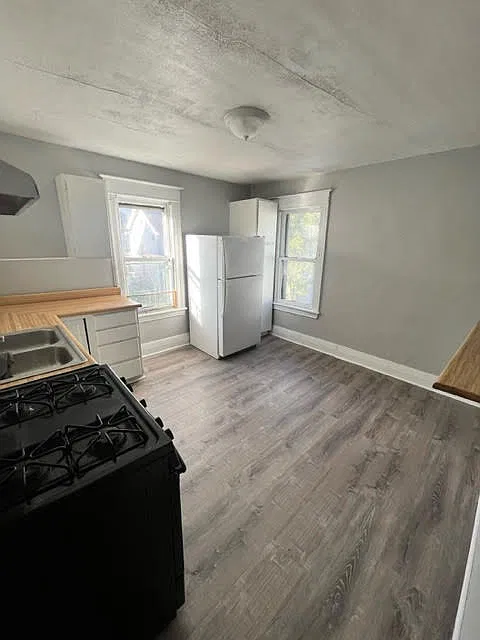 319 Carter Street (Pythian) - Up — Photo 3