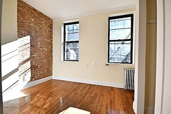 Rented by Bold New York | media 12