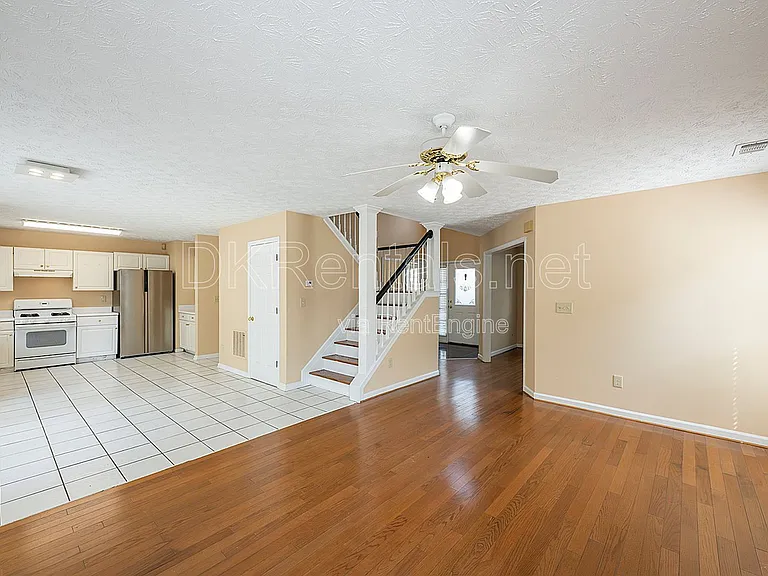 1704 Riverlanding Cir — Photo 5