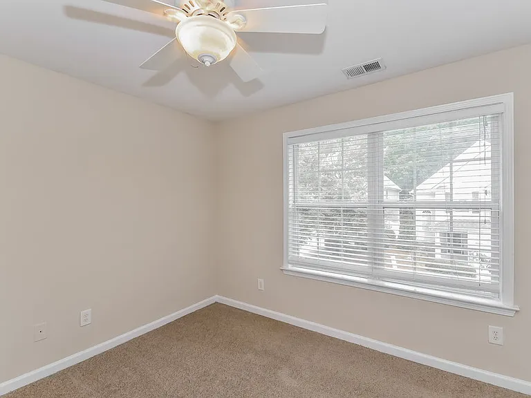 254 Highland Falls Dr — Photo 12