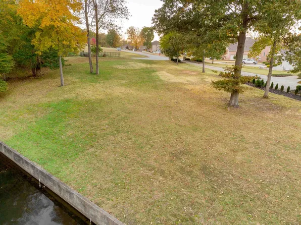 538 Heron Cove Rd, Killen, AL 35645