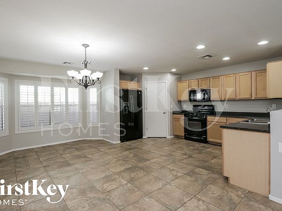 4th image of 3188 W Silver Creek Dr