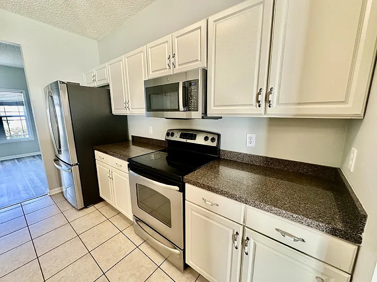 47 Heartstone Cir — Photo 8