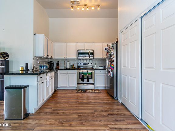 4th image of 15800 W ANASAZI Street