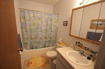 2nd image of 5967 Meadow Dr