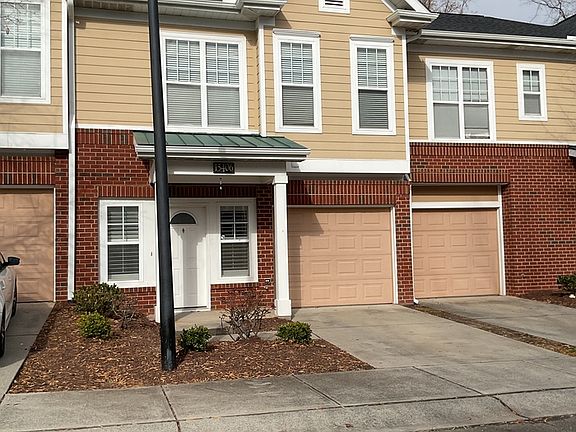 3rd image of 15406 Saint Christopher Ct