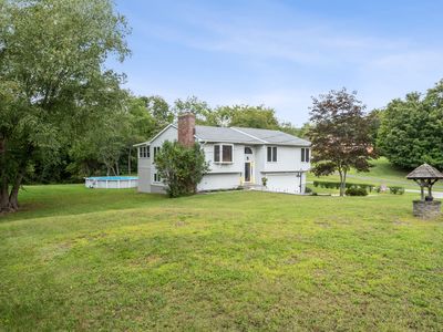 121 Smith Rd, Pleasant Valley, NY, 12569