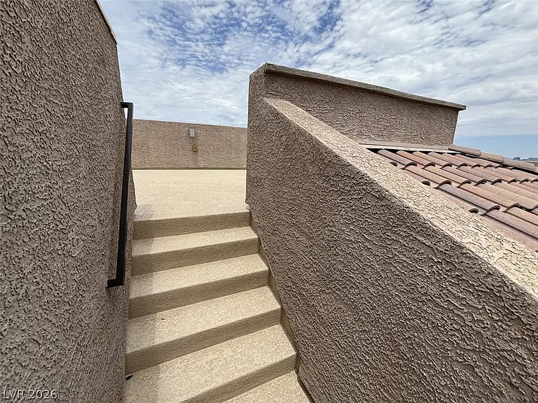 5582 Sancho Throne Rd — Photo 69