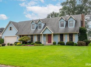 56039 Smytheham Ln, Mishawaka, IN 46545