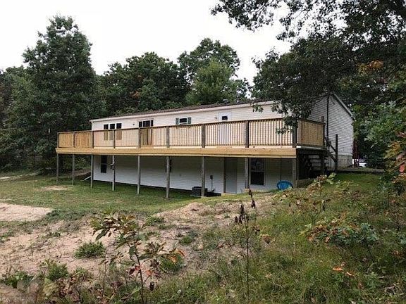 4th image of 5695 Missy Dr