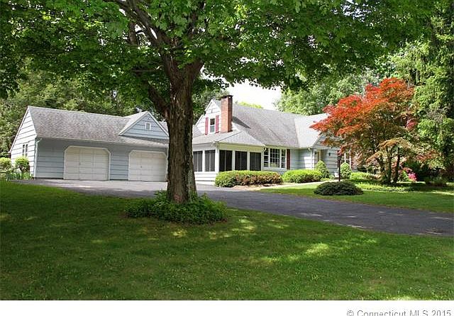 1st image of 27 Birchwood Dr
