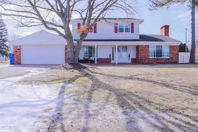 4141 Conne Mara Ln photo 1