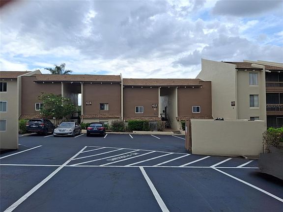 2nd image of 622 Orange Dr APT 232