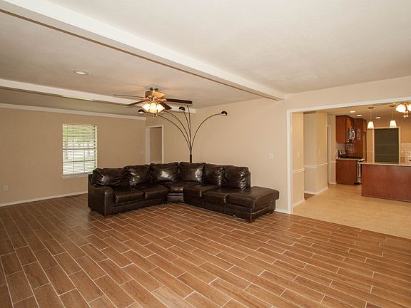 4th image of 11172 S 252 East Ave