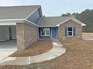 34 Lexington Ct, Sumter, SC 29154