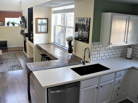 2nd image of 2800 W Centennial Dr Unit C
