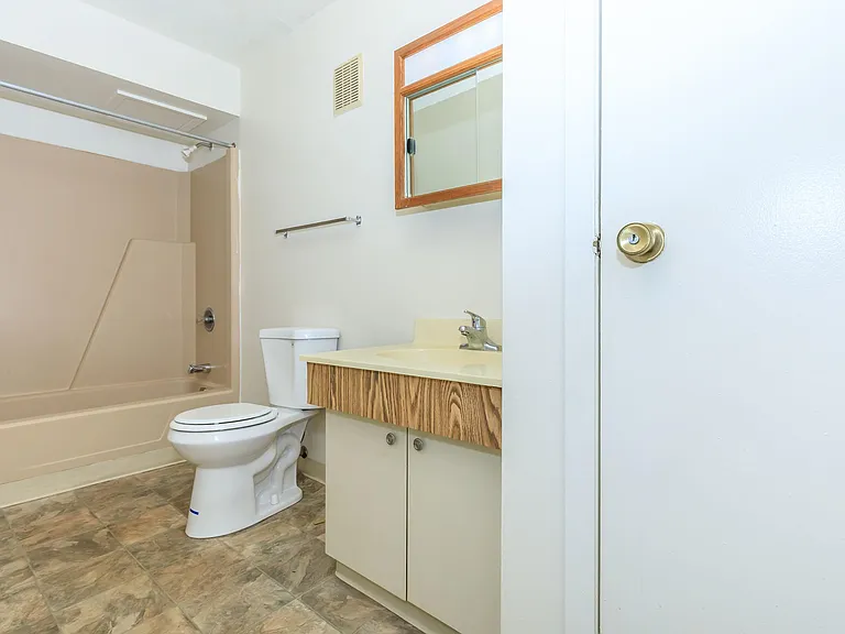 1 Bed 1 Bath