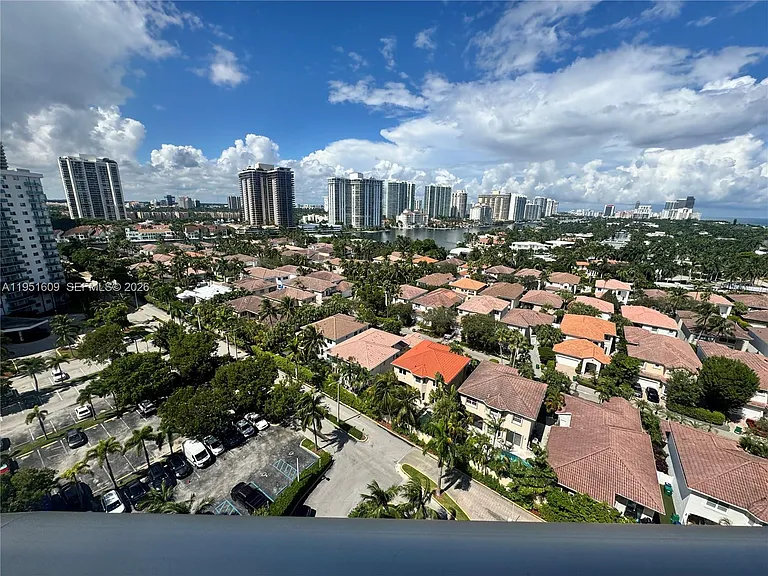 19370 Collins Ave #1520 — Photo 31