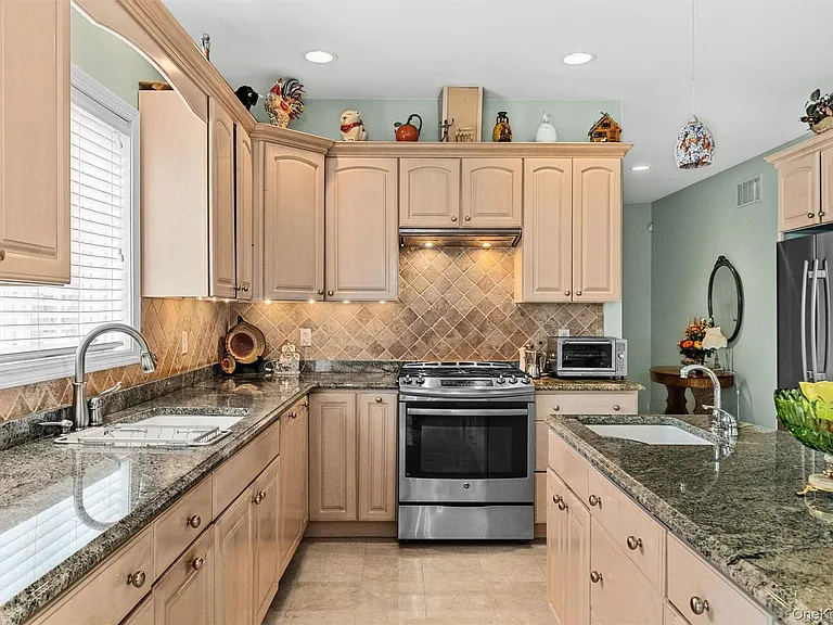 20 Goshen Rd — Photo 18