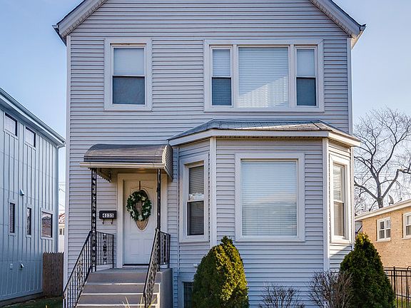 2nd image of 4135 N Melvina Ave