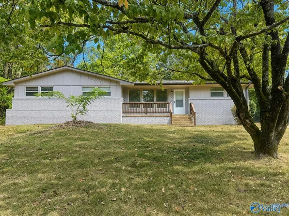 3902 Lakeview Dr NW, Huntsville, AL 35810
