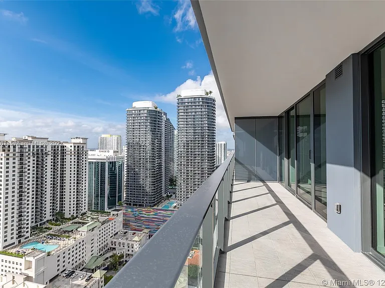 1000 Brickell Plz #2904 — Photo 17