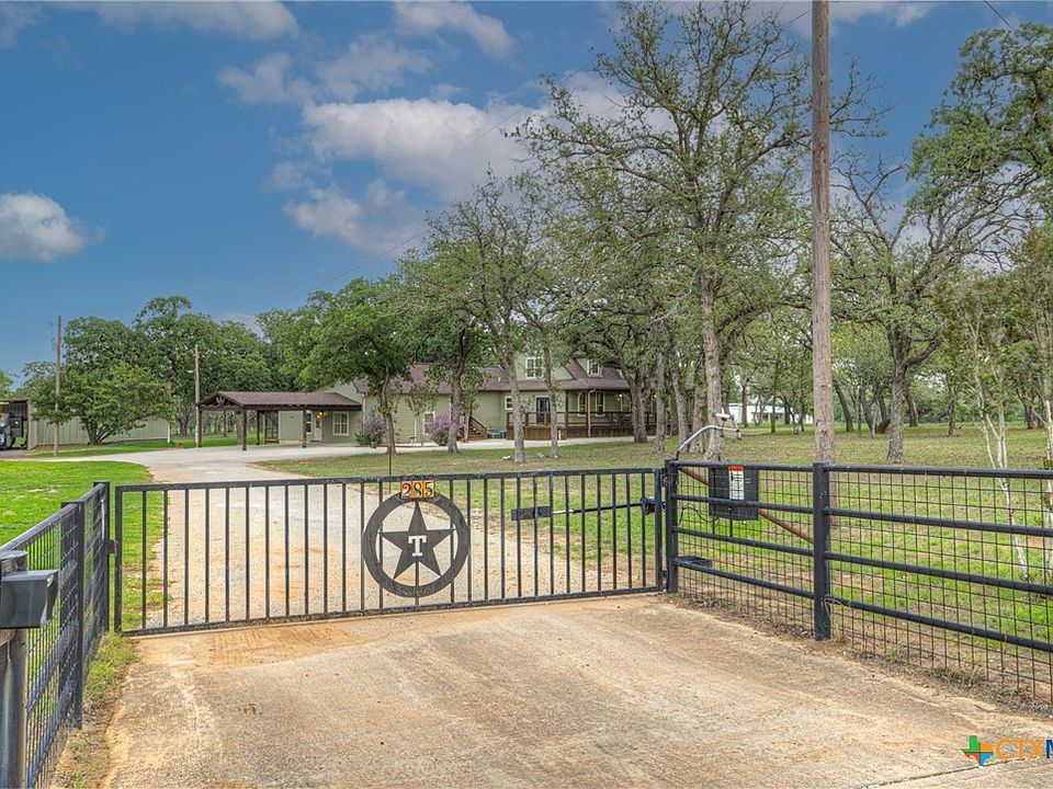 1st image of 285 Rangeland Rd
