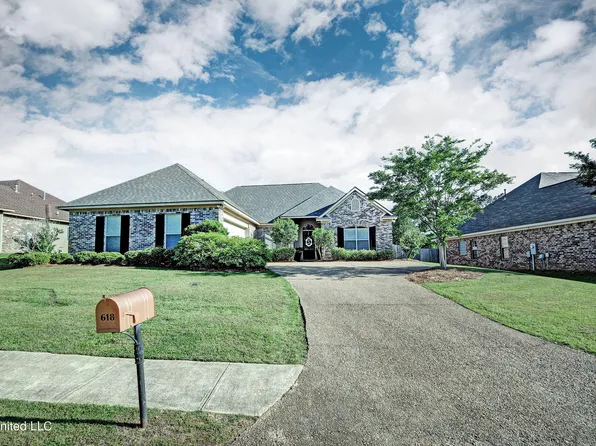 618 Huntington Dr, Brandon, MS 39047