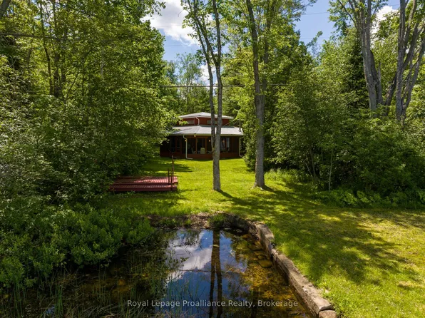 1185 Hughes Landing Rd, Addington Highlands, ON K0H 1K0