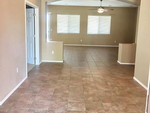 3rd image of 8202 W Calle Sancho Panza