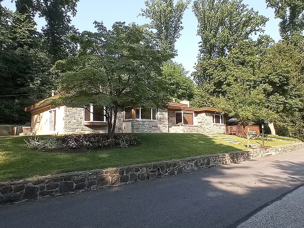 4 Foxwood Ln photo 1