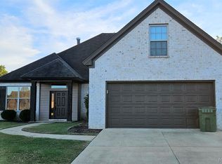 905 Overture Dr, Montgomery, AL 36117