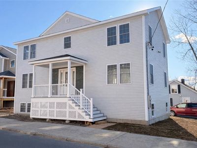 35 Hurley Ave, Pawtucket, RI, 02860