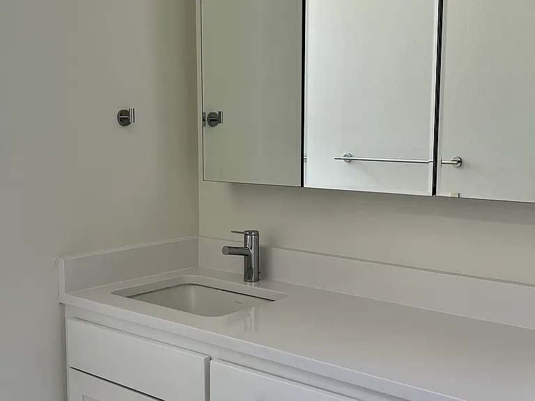 Olive Tree Apartments — Photo 11