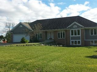 15919 Lerita Dr, Huntley, IL 60142