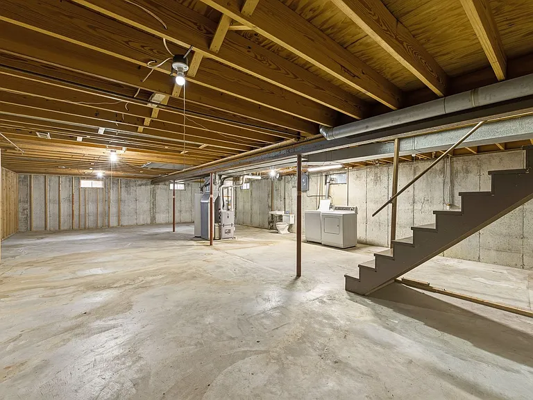 3133 Murr Ln — Photo 8